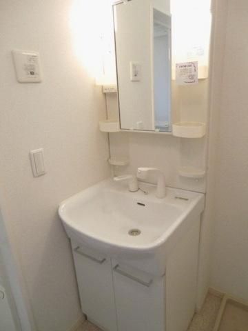 洗面設備　※別号室参考写真です