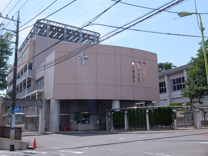 小学校　聖ドミニコ学園（小学校）まで147m