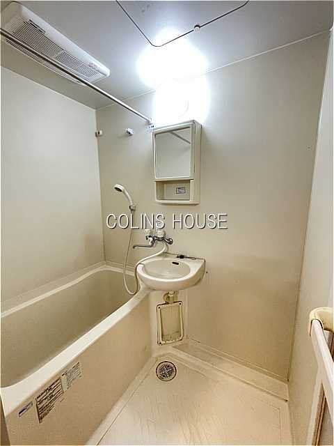 バス・シャワールーム　別部屋画像