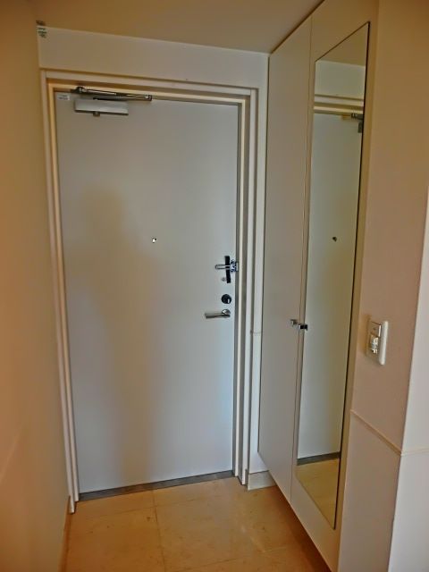 玄関　下駄箱付の玄関