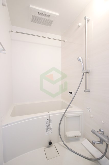 バス・シャワールーム　お風呂です