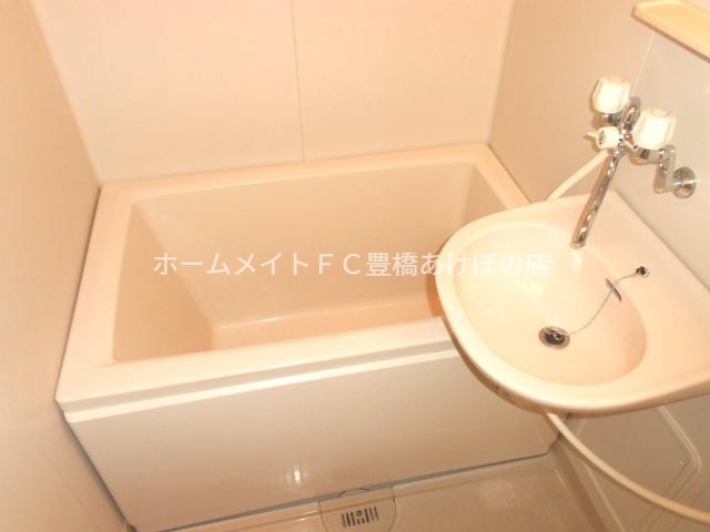 バス・シャワールーム　同型別部屋