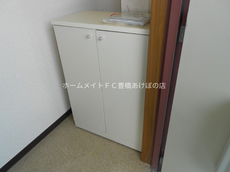 玄関　同型別部屋