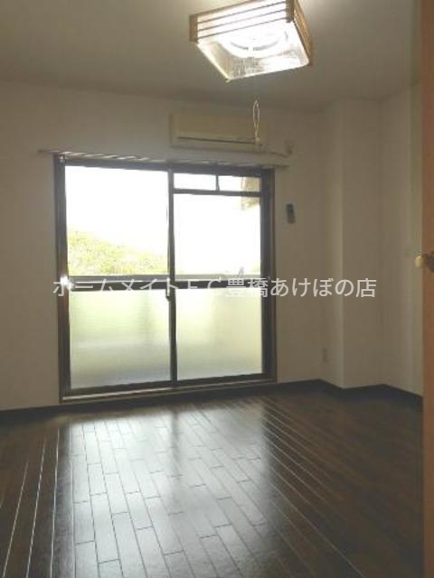 居室・リビング　同型別部屋