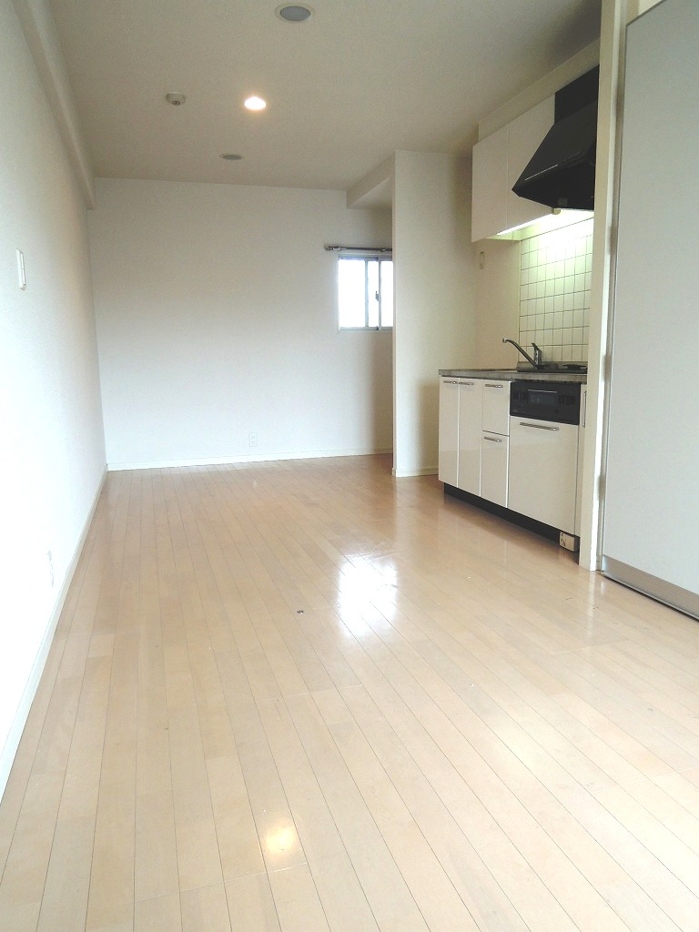 居室・リビング　別室参考写真。