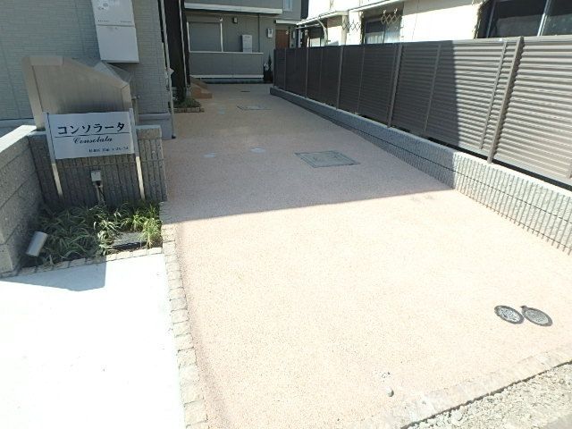 エントランス　エントランス