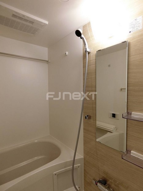 バス・シャワールーム　風呂