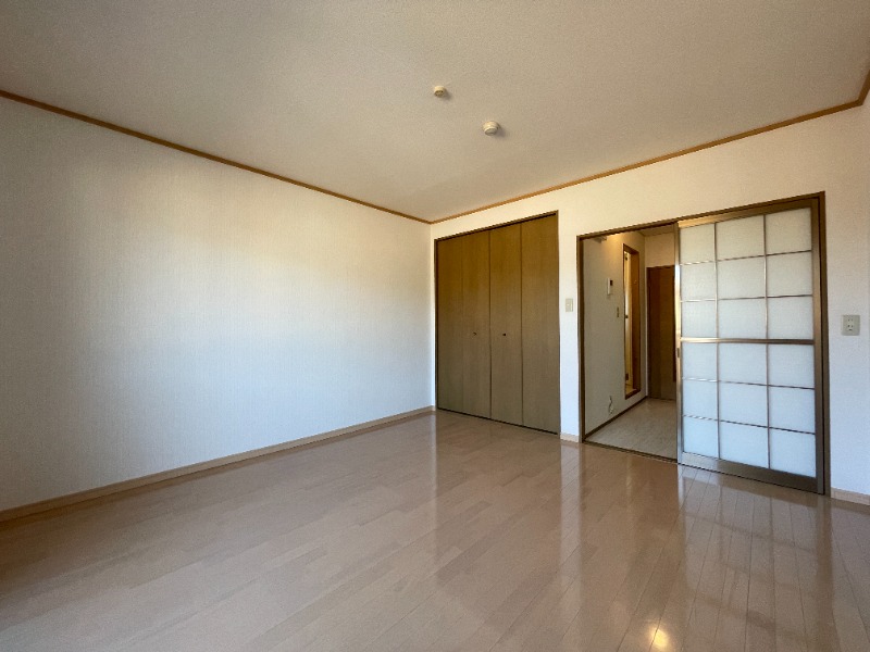 居室・リビング　別号室