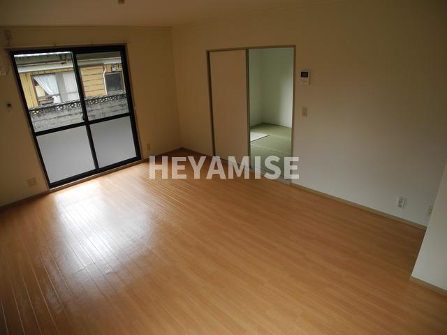 居室・リビング　※室内画像は別号室のもの