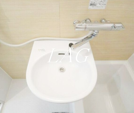 洗面設備　洗面台です。