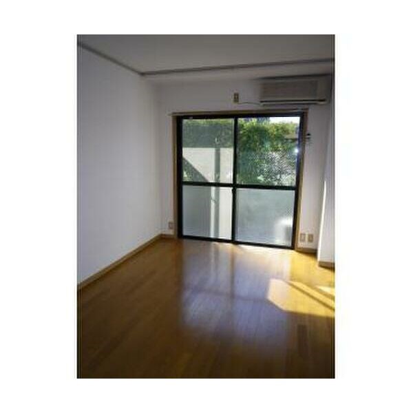 その他部屋・スペース　エアコン完備で年中快適にお過ごしいただけます。