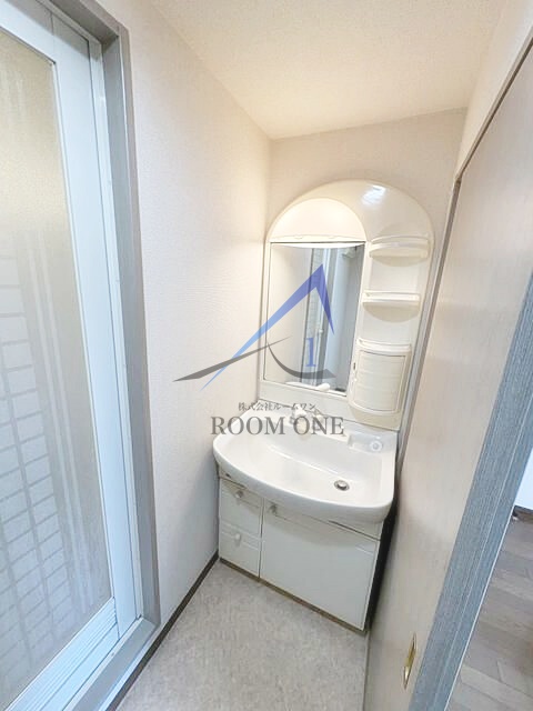 洗面設備　洗面台です。