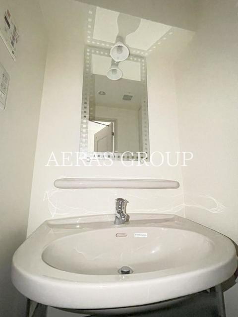 洗面設備　同仕様参考写真