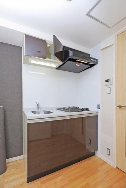 キッチン　同物件別部屋写真