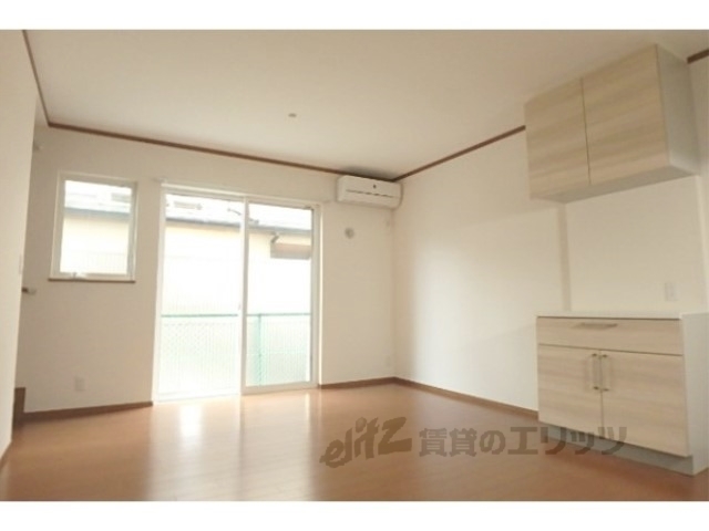 居室・リビング　リビング