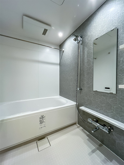 バス・シャワールーム　※写真は同タイプ住戸です。