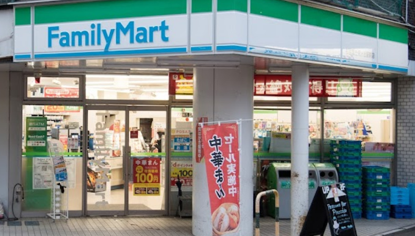 コンビニ　ファミリーマート 富士見ヶ丘駅南店（コンビニ）まで244m