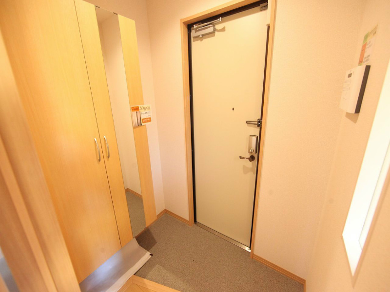 玄関　玄関　シューズボックス（姿鏡付き）