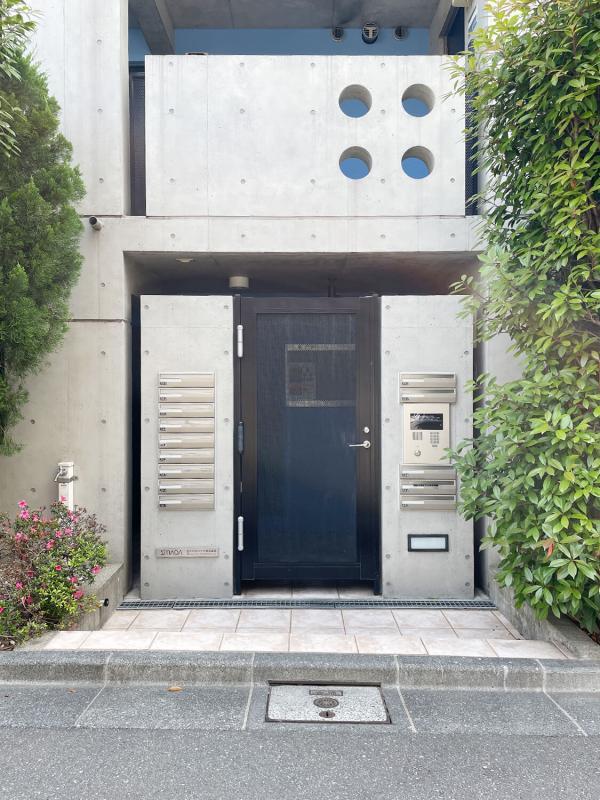 エントランス　エントランス