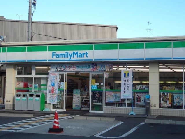 コンビニ　ファミリーマート貝塚二色の浜店（コンビニ）まで391m
