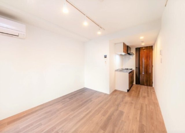 居室・リビング　※別号室参考写真※