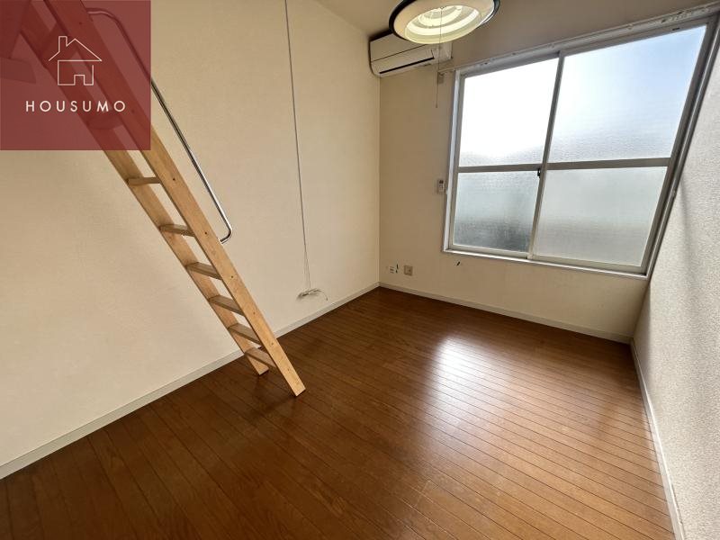 居室・リビング　広々とした洋室です