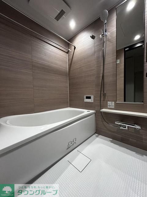 バス・シャワールーム　※写真は同タイプ住戸です。