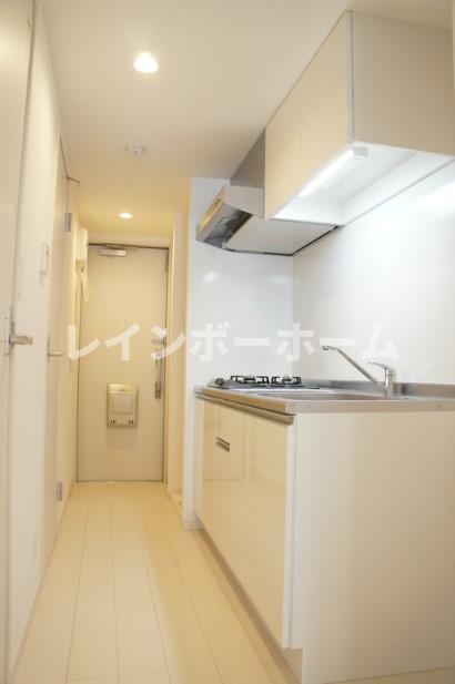 キッチン　コンパクトなキッチンで掃除もラクラク