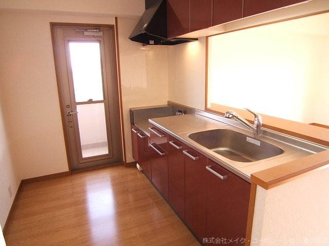 キッチン　写真は同型タイプ