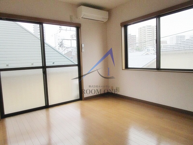 居室・リビング　洋室のお部屋です。