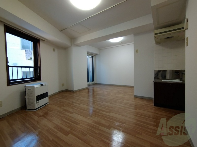 居室・リビング　広くてキレイなお部屋が広がっていて、充実した生活が送れそう。