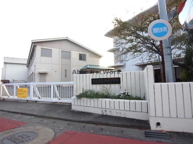 小学校　瑞穂市立本田小学校（小学校）まで1697m