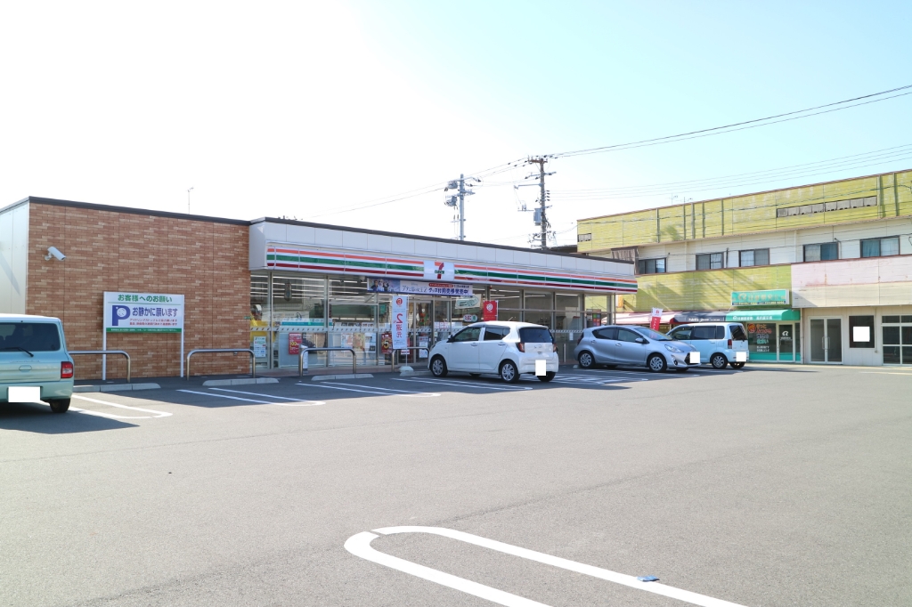 コンビニ　セブンイレブン 下関長府前八幡町店（コンビニ）まで405m