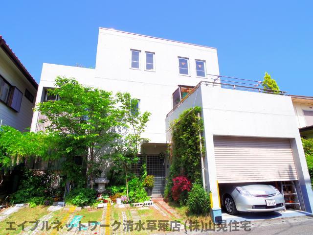 建物外観　落ち着いた雰囲気の外観です