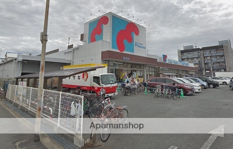 スーパー　万代 新森店（スーパー）まで736m