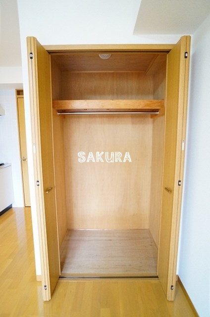 収納　お荷物の多い方でも安心のクローゼット付き♪