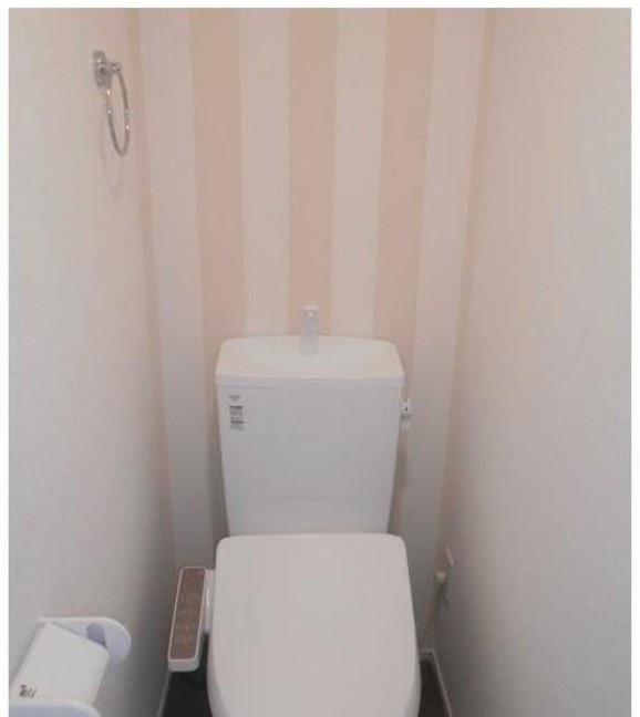トイレ　清潔感のあるトイレです