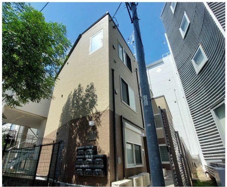 建物外観　洋室6帖の大きな1Kで生活スペースを広く使えます。