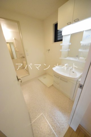 その他設備　脱衣所・洗濯機置場です