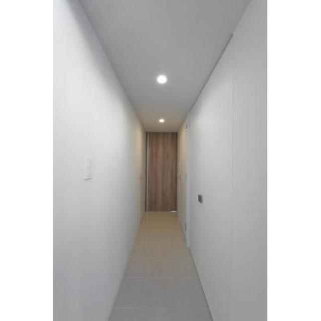 玄関　※写真は同タイプ住戸です。