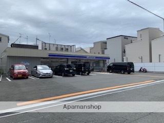 コンビニ　ローソン豊中豊南町西五丁目店（コンビニ）まで402m