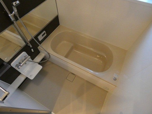 バス・シャワールーム　同仕様メーカーの写真です