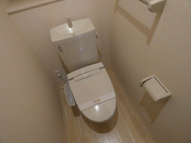 トイレ　同仕様メーカーの写真です