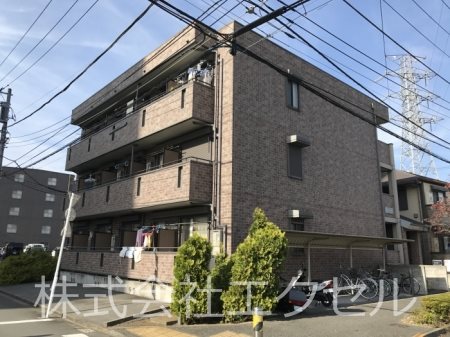 建物外観　聖蹟桜ヶ丘駅　徒歩6分です。