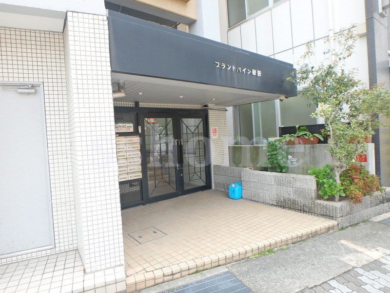 エントランス　建物入口☆