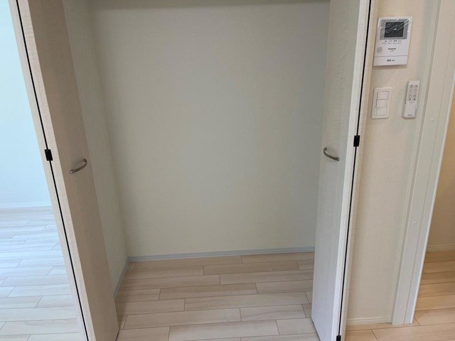 収納　奥行き有ります