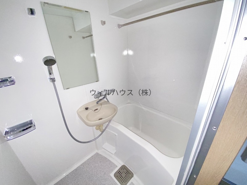バス・シャワールーム　キレイな浴室です！