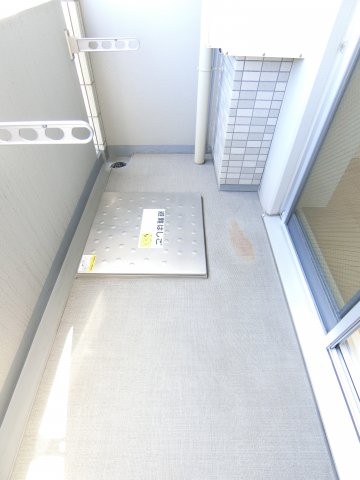 バルコニー　詳細は、RISUMO江坂本店→06-6155-7137まで♪
