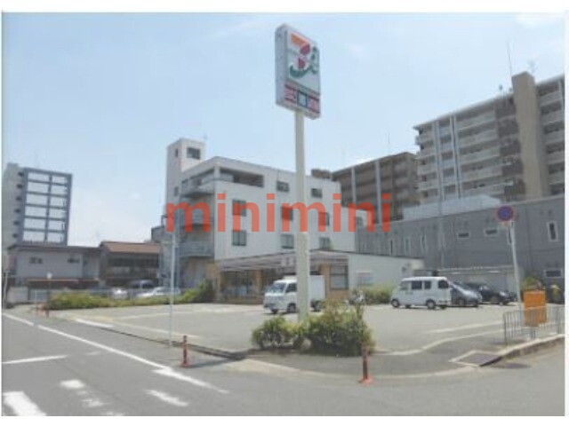 コンビニ　セブンイレブン吹田垂水町3丁目店（コンビニ）まで416m