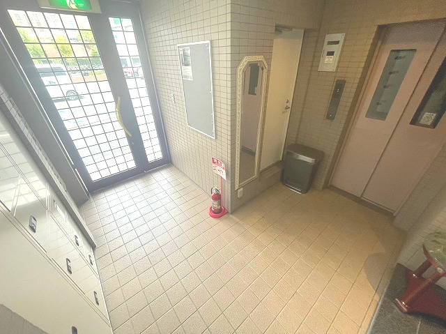 エントランス